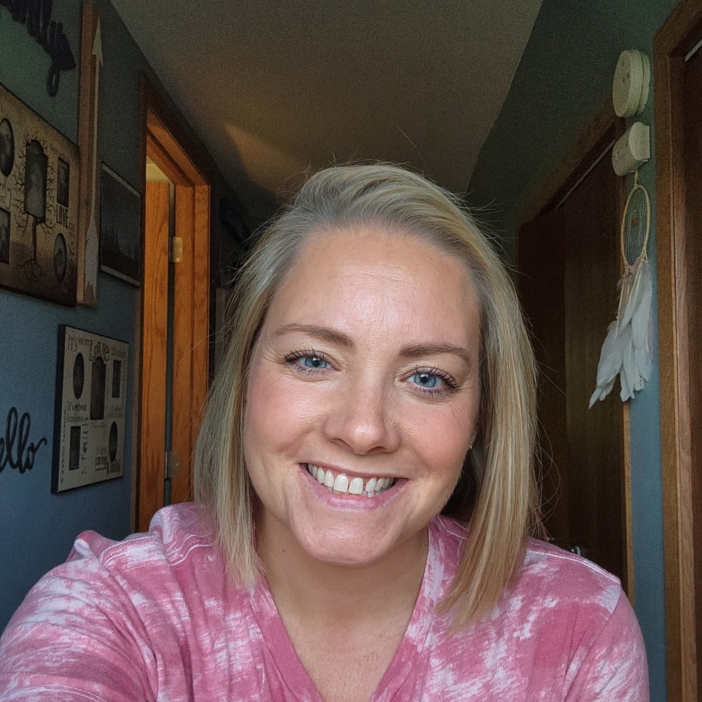 Meet your Posher, Kelly